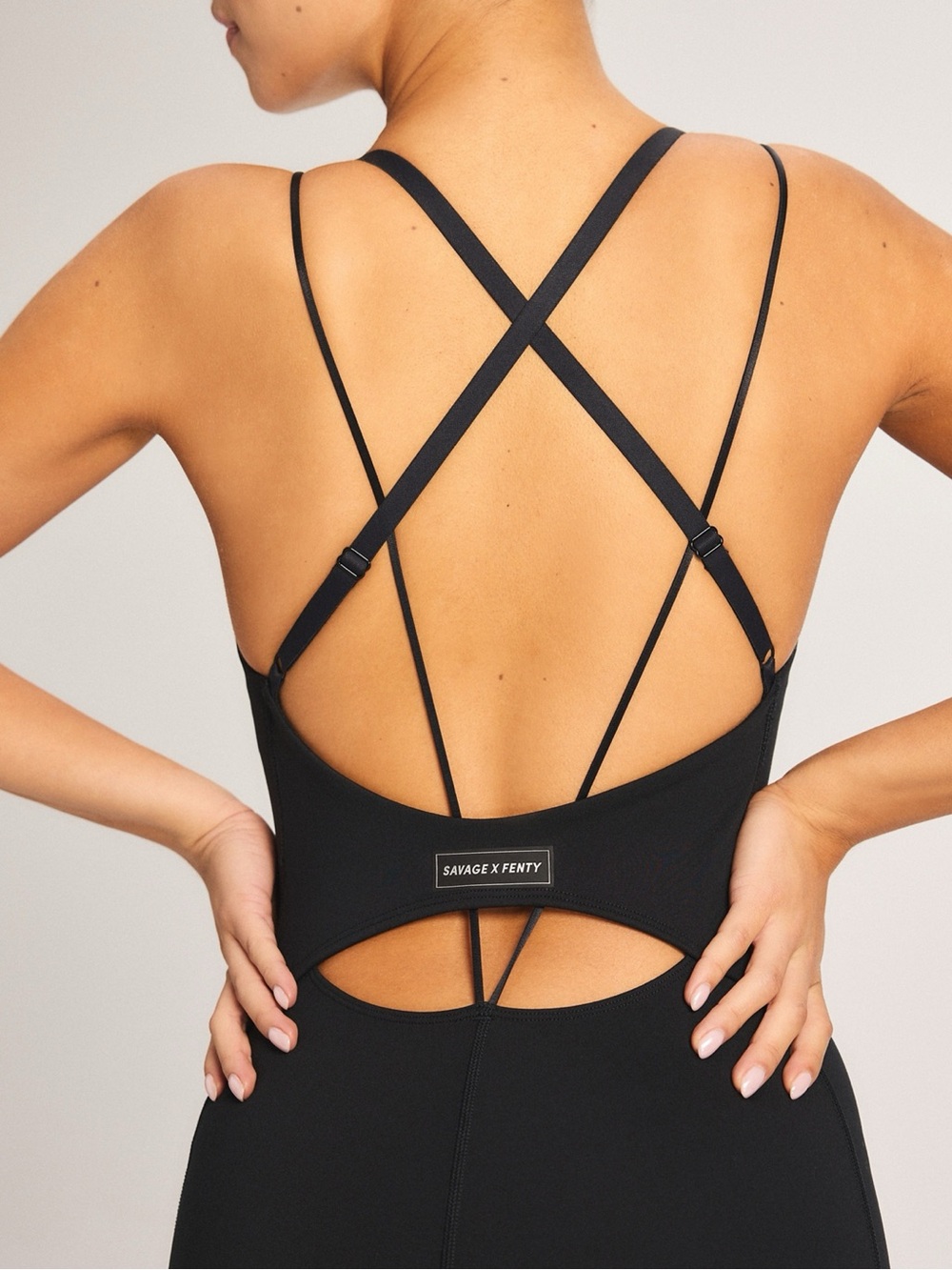 Savage X Fenty Black Caviar Curve Alert